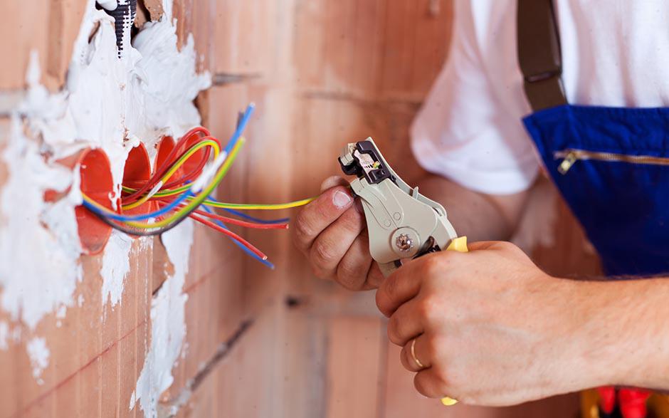dépannage électricien Suresnes